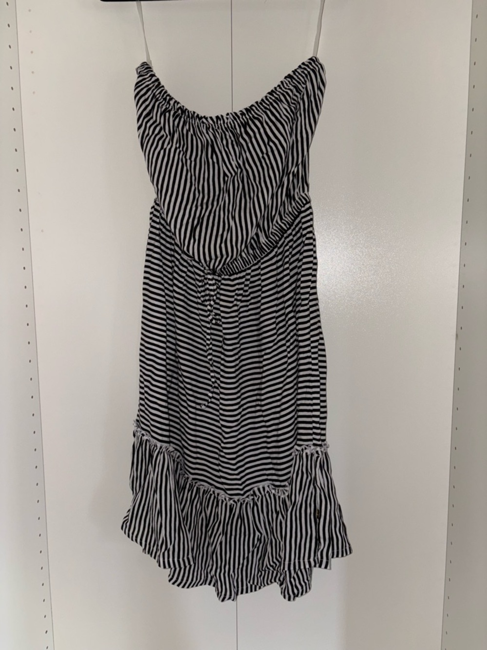 La Vie En Rose Striped Strapless Dress NWOT Large - Picture 2 of 5